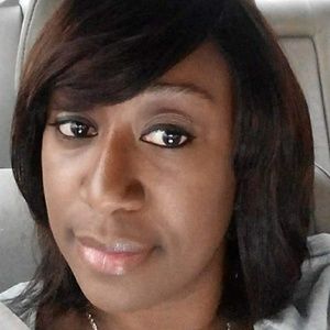 Meet your Posher, Cynthia